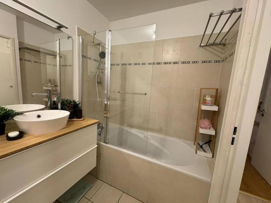Elegant Near La Defense And Arena *