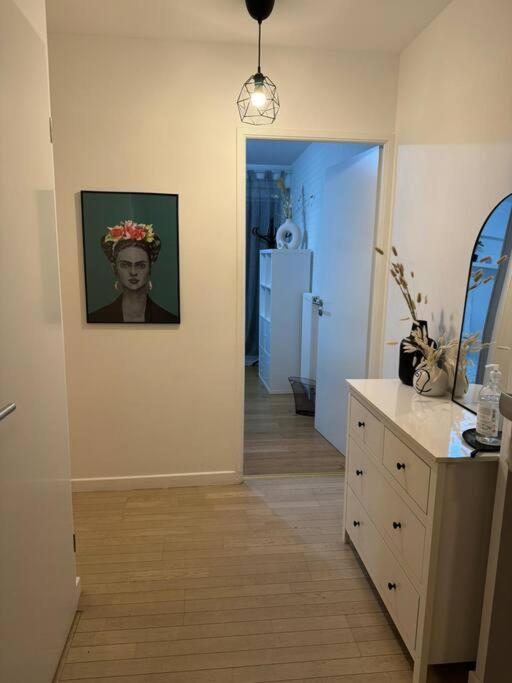 Elegant Near La Defense And Arena *